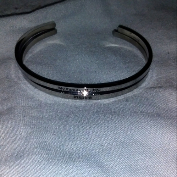 Lillyanne Jewelry - Women's Silver Lillyanne Affirmation Bracelets